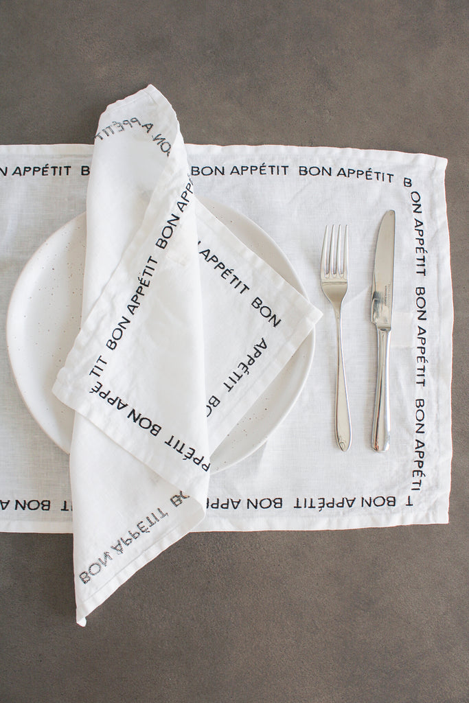 Embroidered Bon Appetit Napkins In Black (Set of 4)