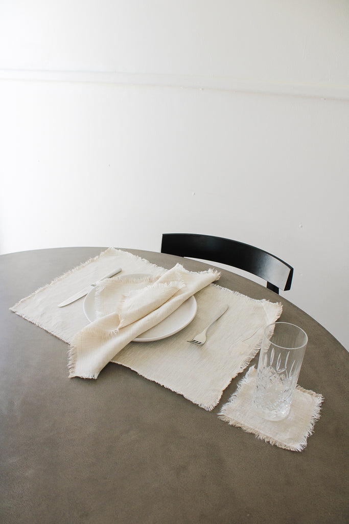 Frayed Placemats In Beige (Set of 4)